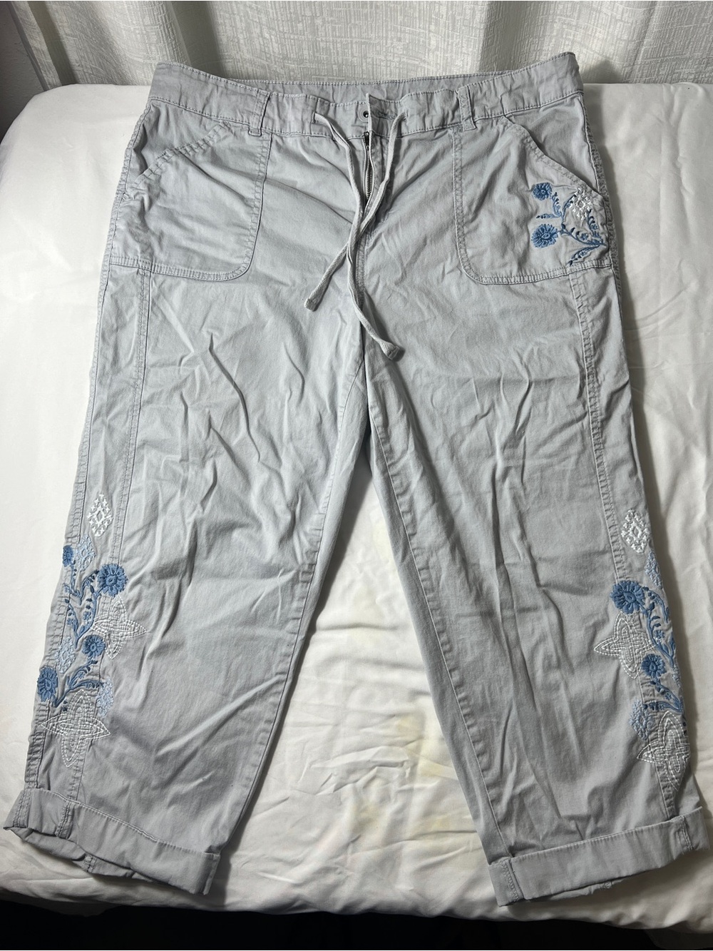 Style & Co. Light Gray Drawstring Chinos with Blue Floral Embroidery SIZE 16